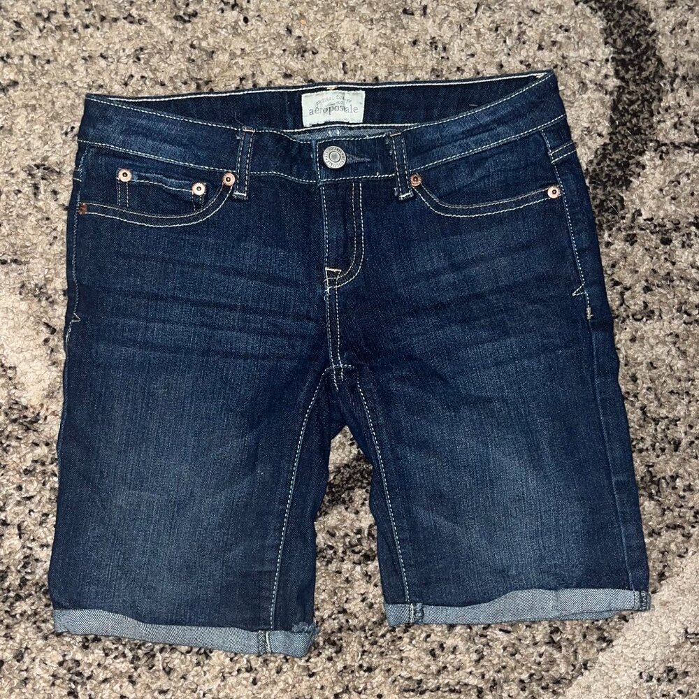 Aeropostale Mid-Thigh shorts